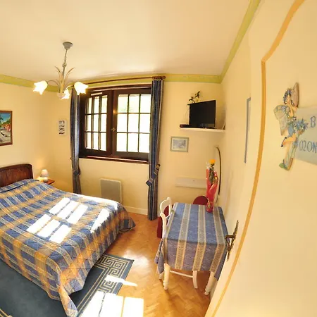 Hotel Hotel-logis La Coraline Gannat