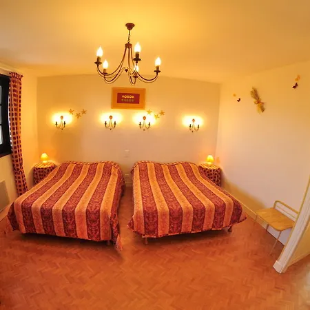 Hotel-logis La Coraline Gannat