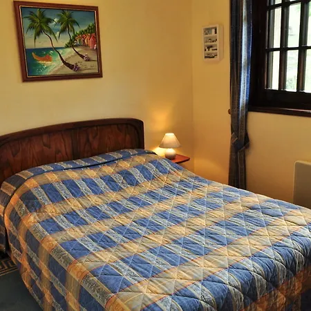 Hotel-logis La Coraline 3* Gannat