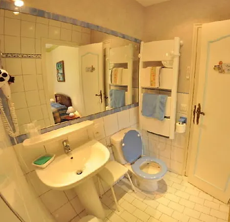 Hôtel-logis La Coraline Hotel Gannat