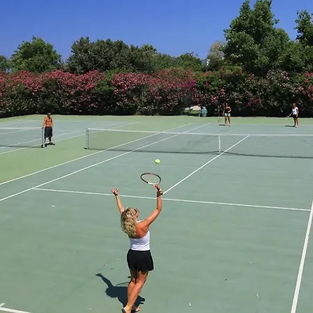 Hotel-logis La Coraline Hotel Gannat